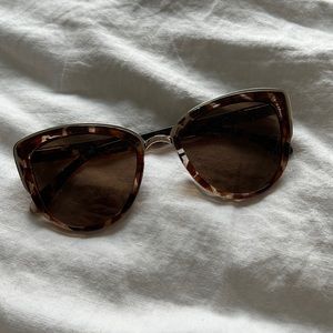 QUAY Cateye Sunglasses